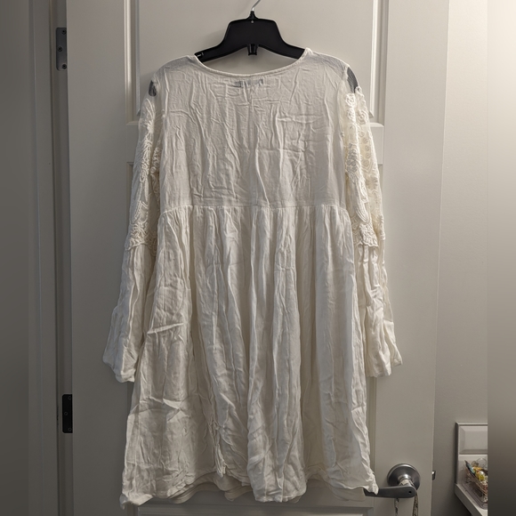 Boohoo Bohemian Flare Sleeve Baby Doll Dress - Picture 3 of 7